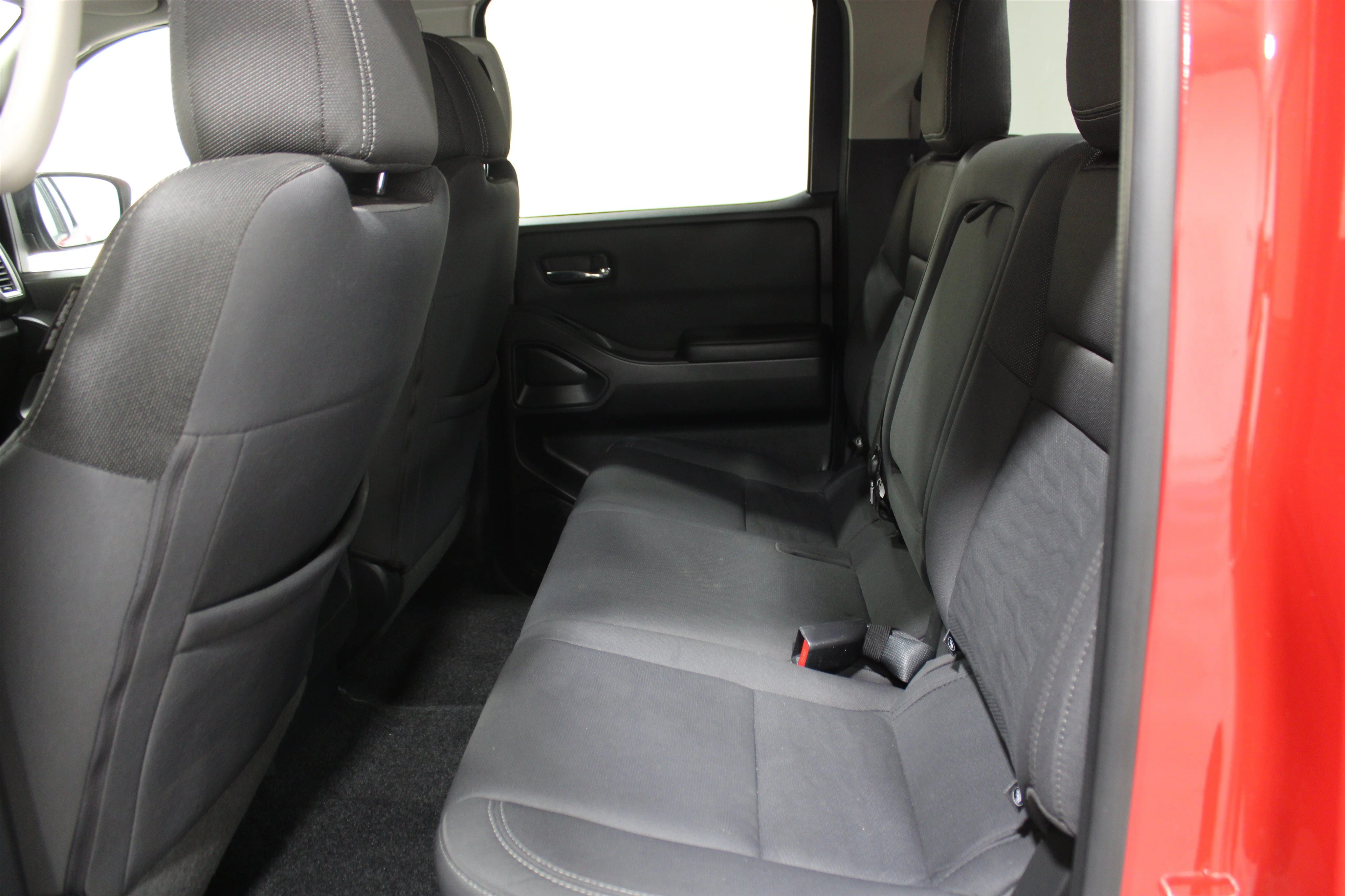 2022 Nissan Frontier SV - Photo 20