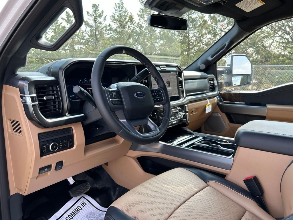 New 2026 Oxford White Ford Lariat image 16