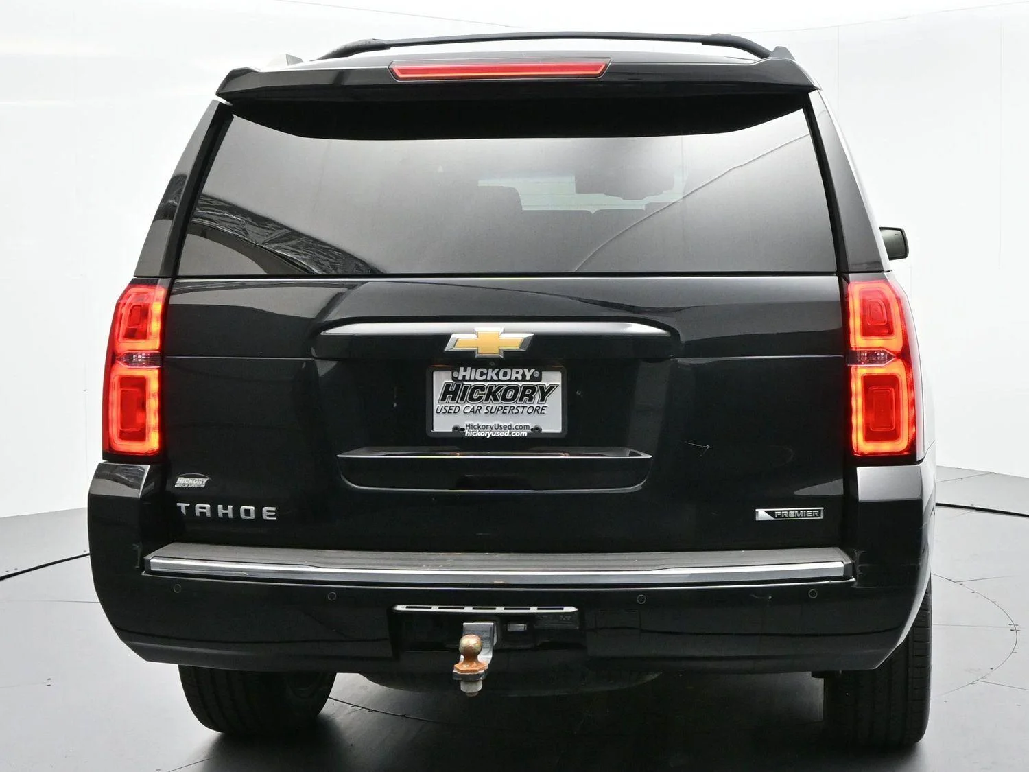 Used 2018 Black Chevrolet Premier image 6