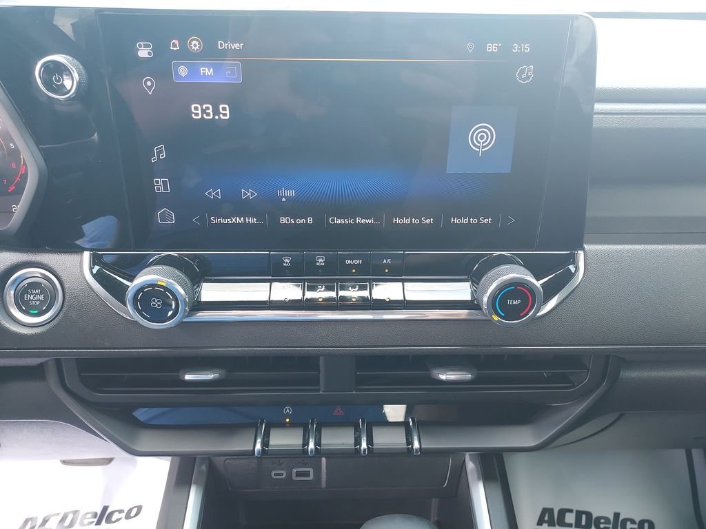 Used 2024 Blue Chevrolet Trail Boss image 21