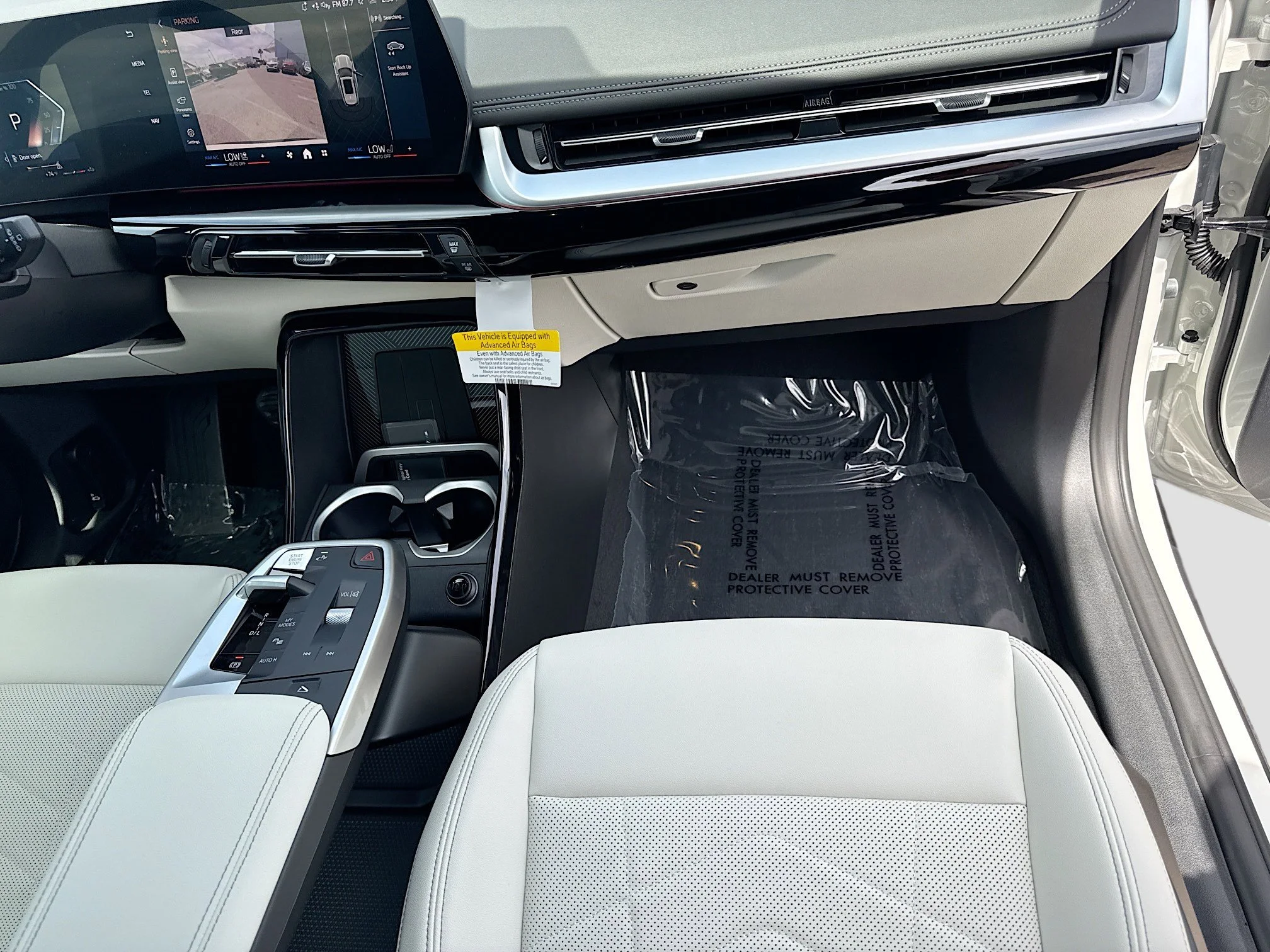 New 2026 Alpine White BMW xDrive28i image 18