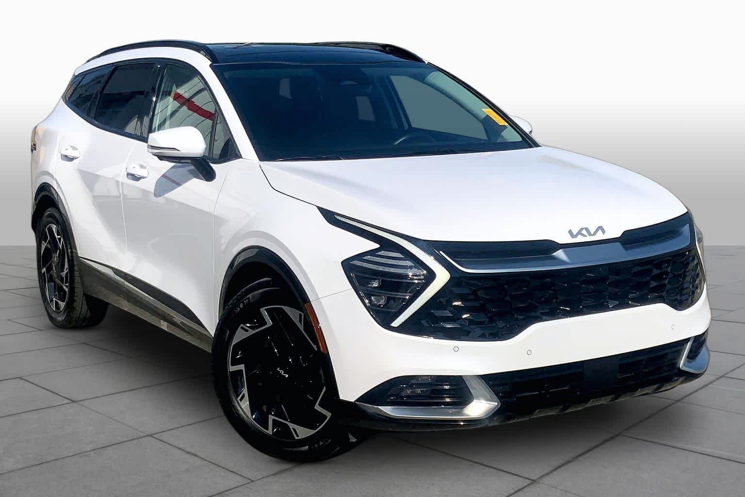 Used 2024 Glacial White Pearl Kia SX-Prestige image 3