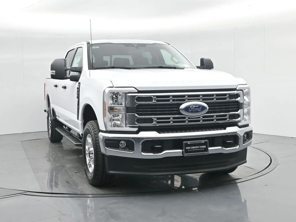 New 2026 White Ford XL image 32