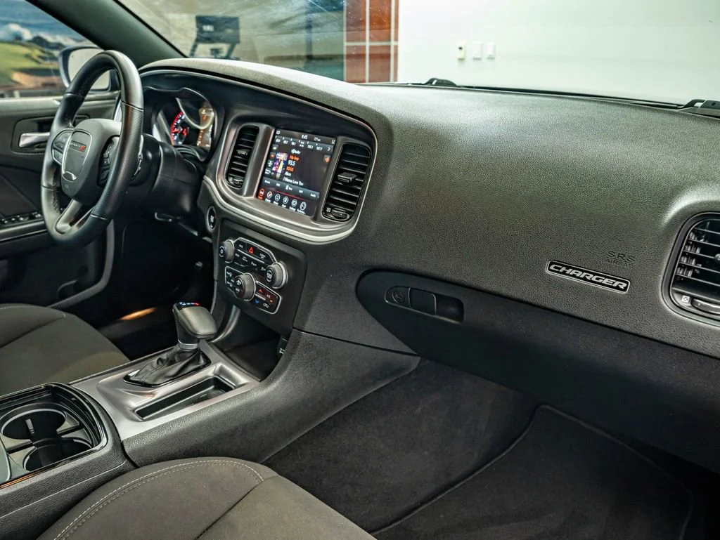 Used 2022 Hellraisin Dodge R/T image 37