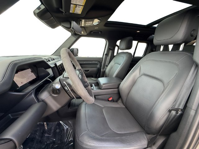 Used 2023 Gray Land Rover Carpathian Edition image 10