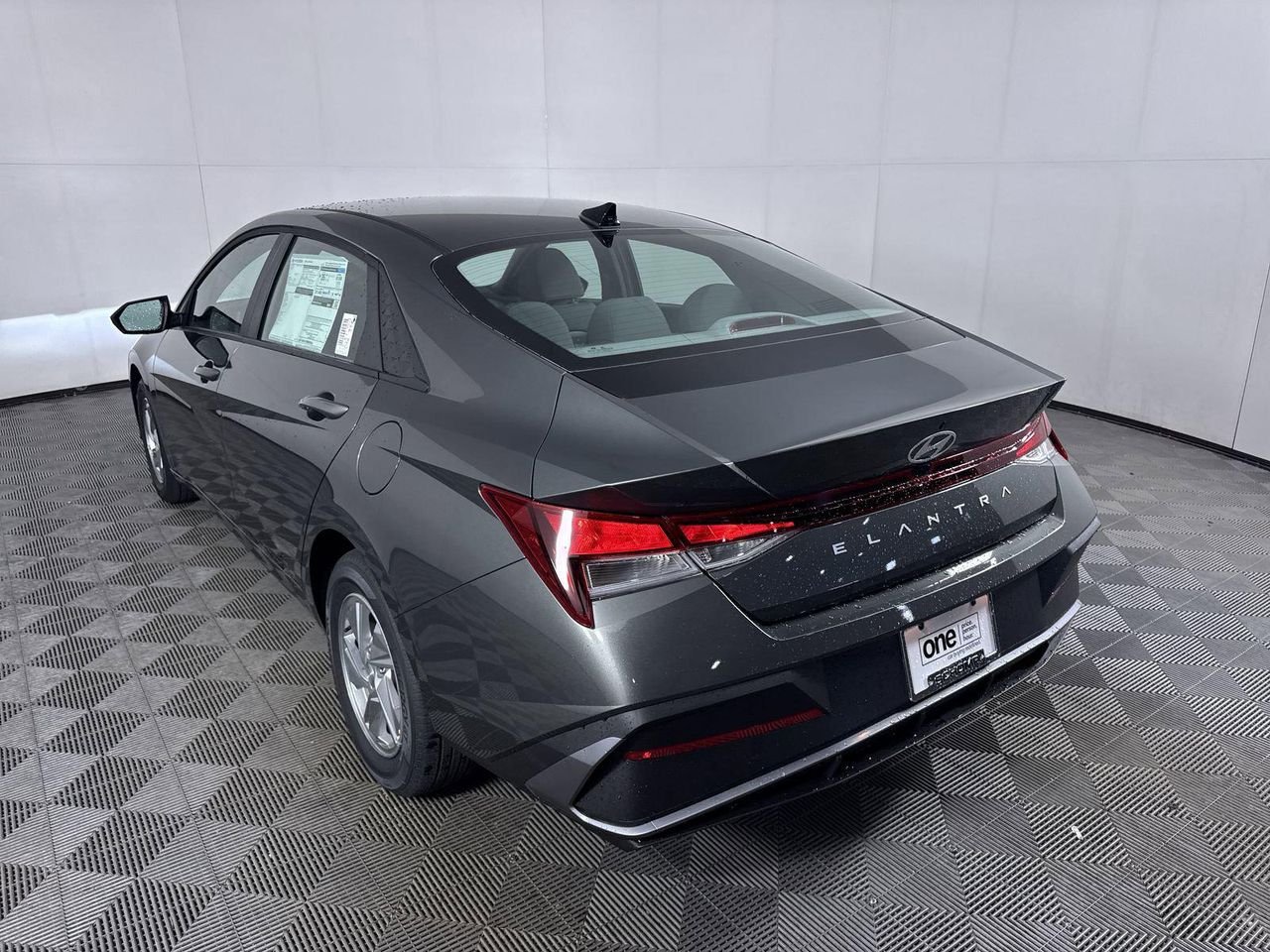 New 2026 Amazon Gray Hyundai SE image 13