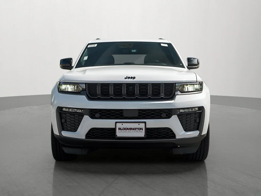 New 2026 Bright White Clearcoat Jeep Limited image 2