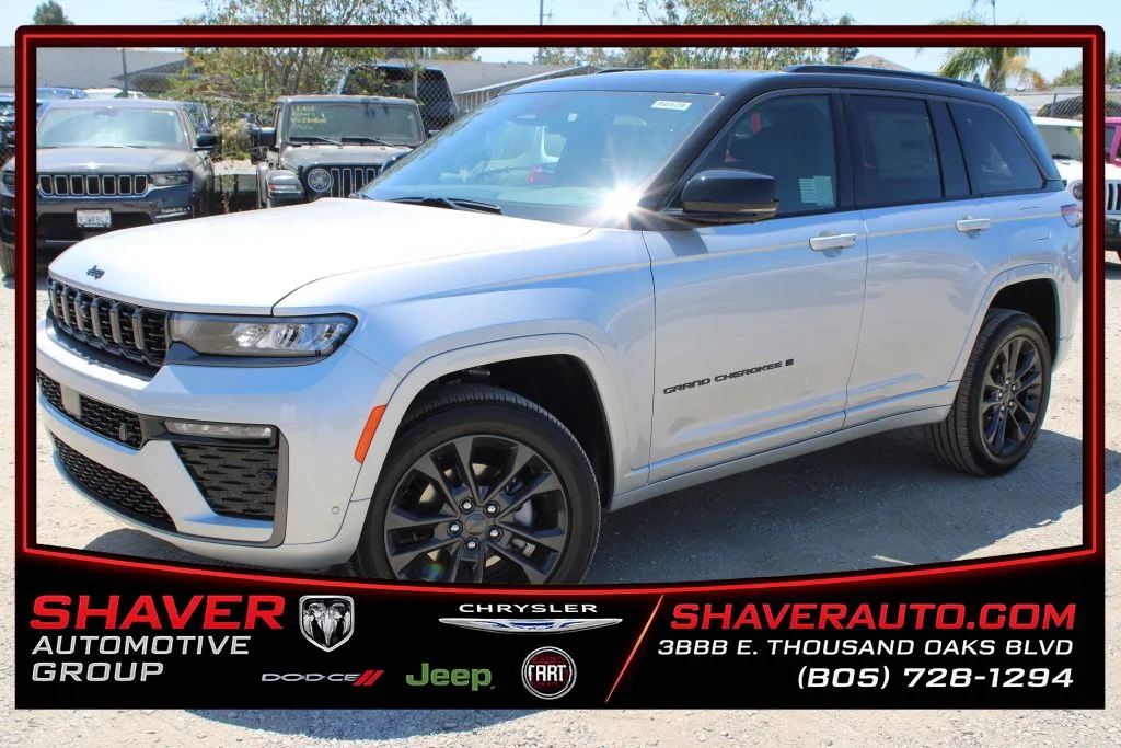 New 2026 Silver Zynith Exterior Paint Jeep Limited Reserve image 1