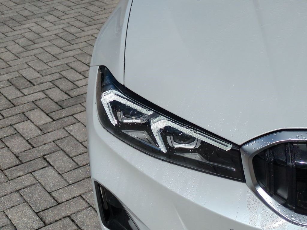 New 2026 Mineral White Metallic BMW 330i image 10