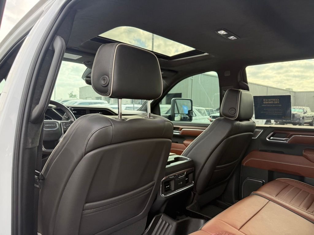 Used 2024 White Frost Tri-Coat GMC Denali Ultimate image 13