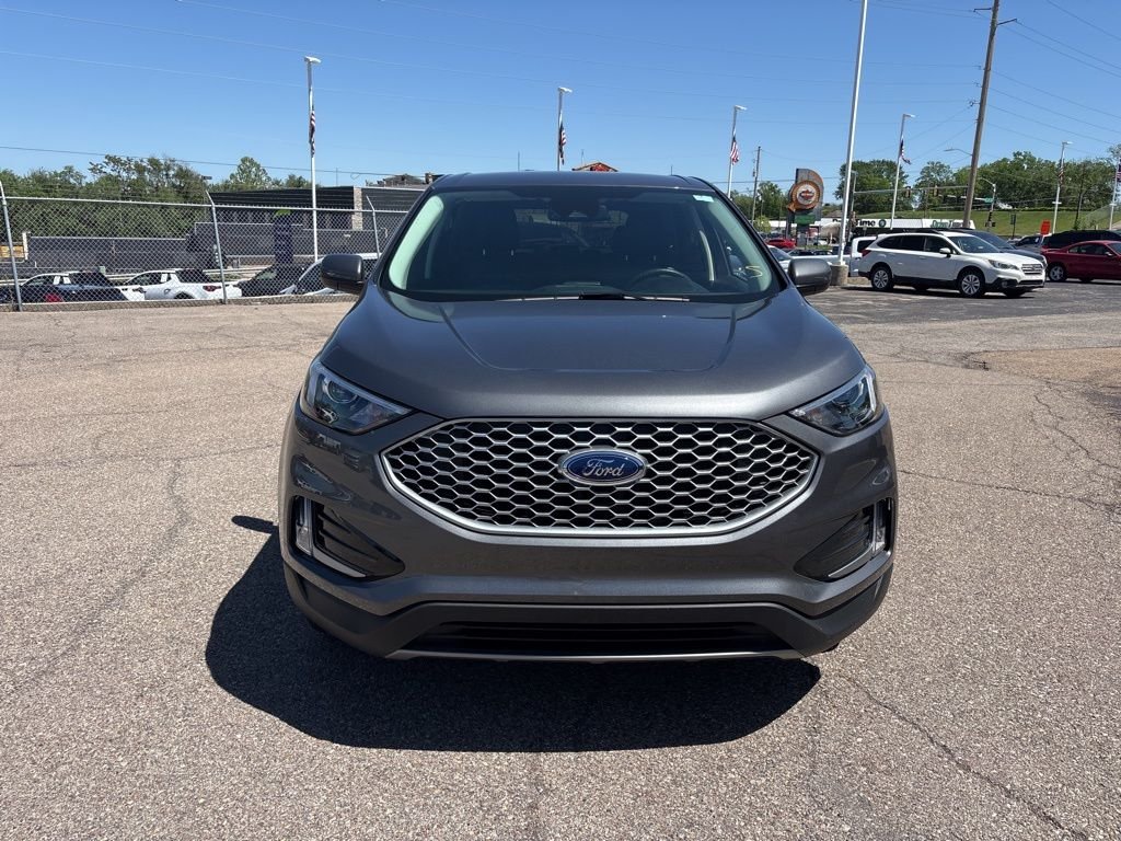 Used 2023 Ford Edge SEL with VIN 2FMPK4J90PBA42637 for sale in Kansas City