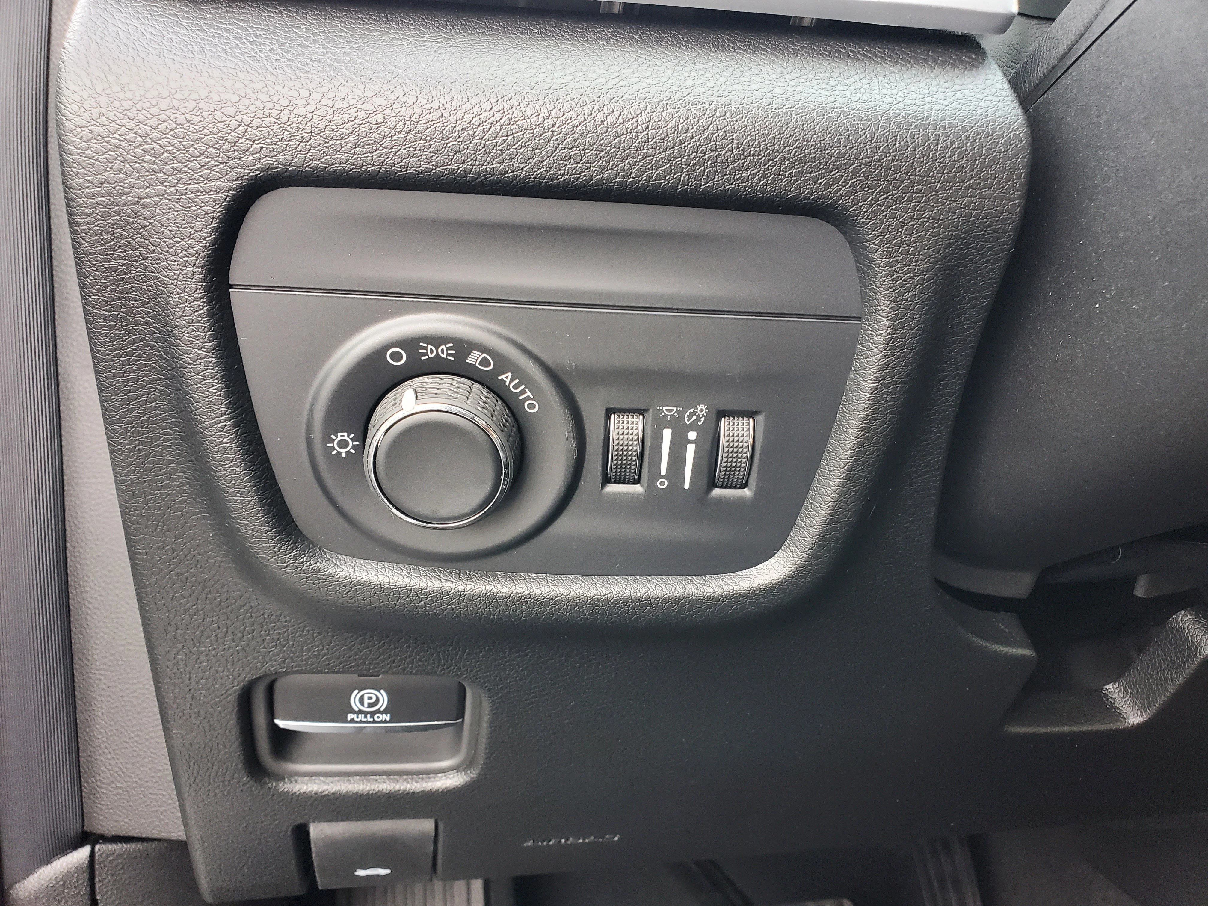 New 2026 Bright White Clearcoat Jeep Limited image 26