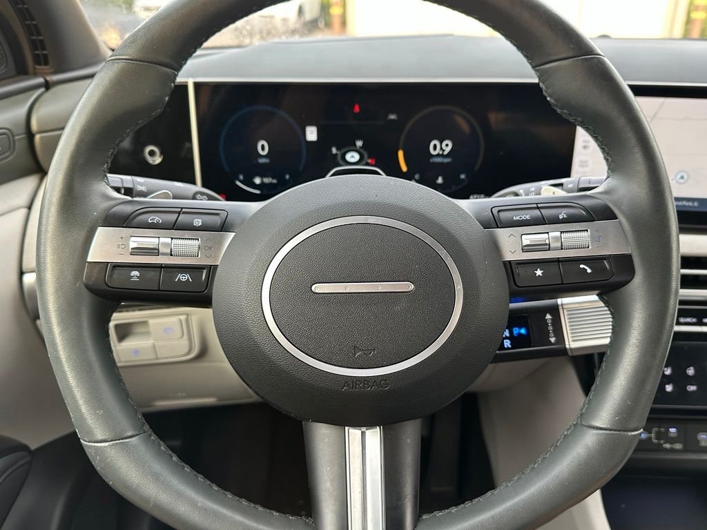 2025 Hyundai Tucson Limited - Photo 22