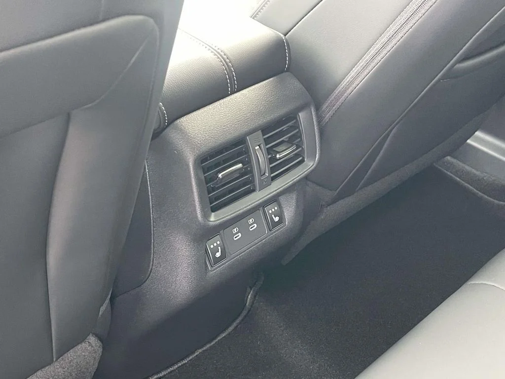 New 2026 Silver Nissan 2.5 SV image 11