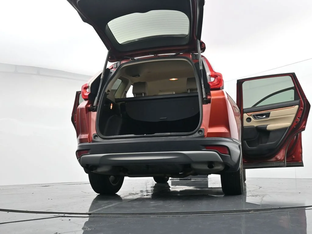 Used 2018  Honda EX-L image 29