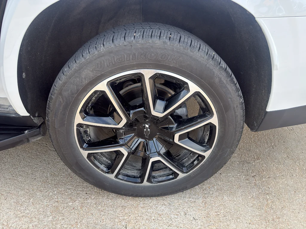 Used 2023 Summit White Chevrolet RST image 16