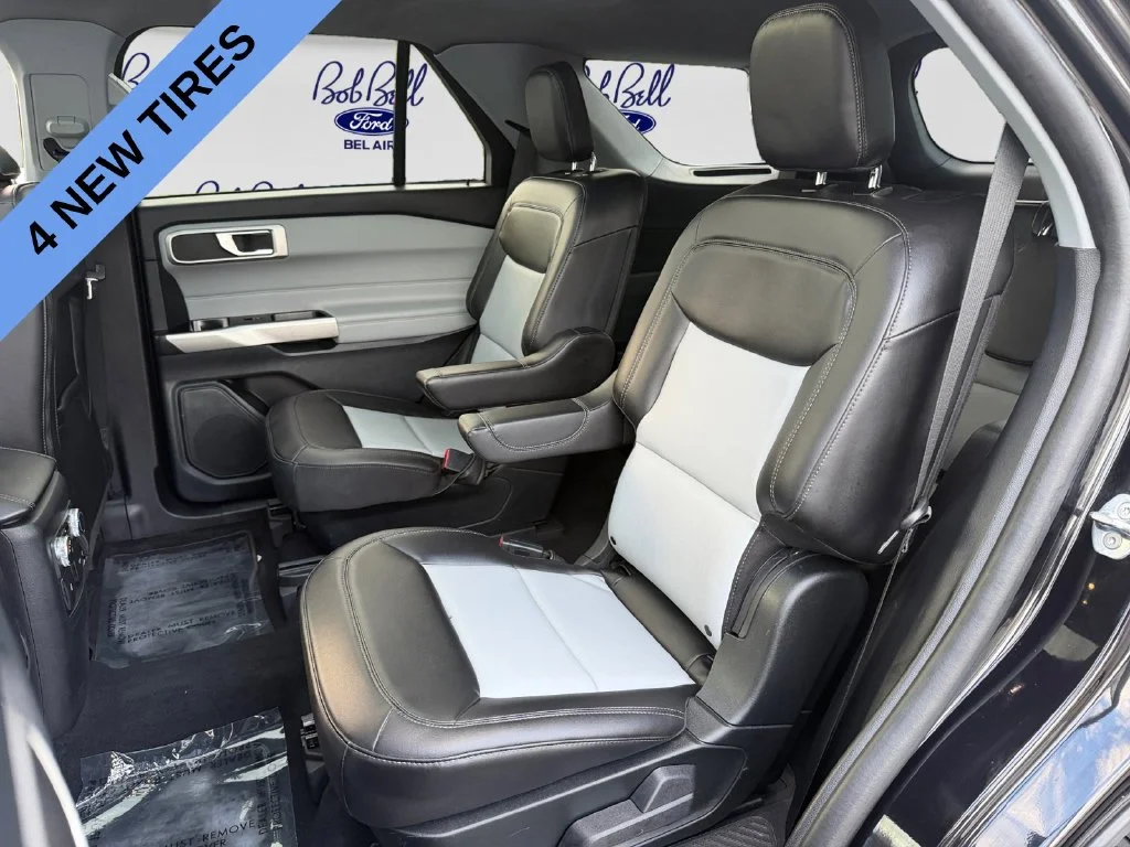 Used 2022 Black Metallic Ford XLT image 14