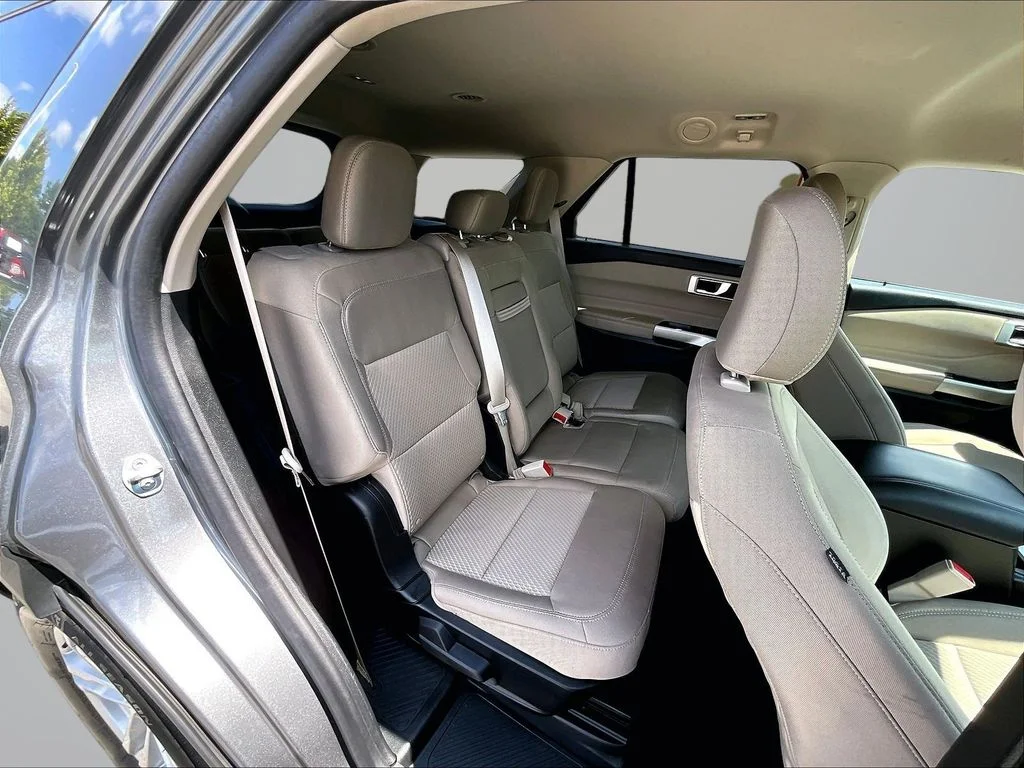 Used 2023 Gray Ford XLT image 28