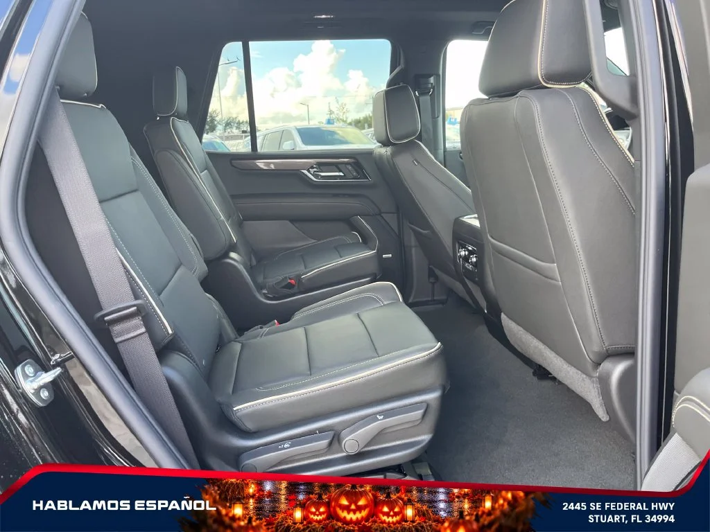 New 2027 Onyx Black GMC Elevation image 14