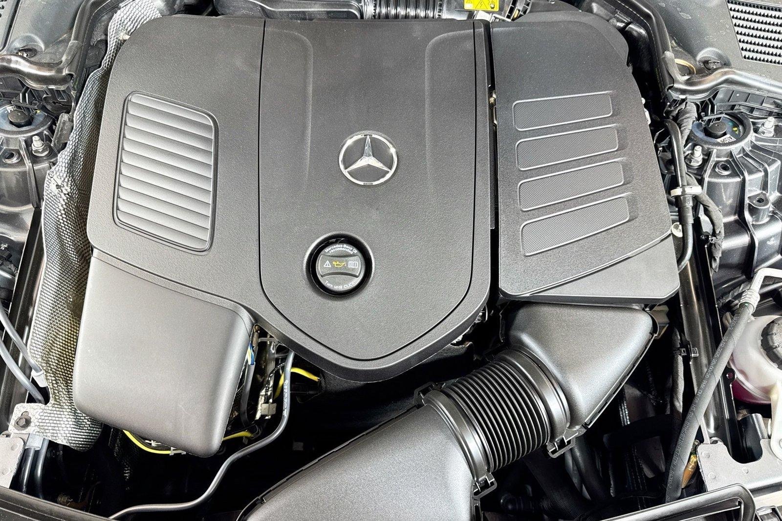 New 2026 Selenite Grey Metallic Mercedes-Benz C 300 image 28