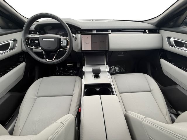 New 2026 Giola Green Land Rover Dynamic SE image 12