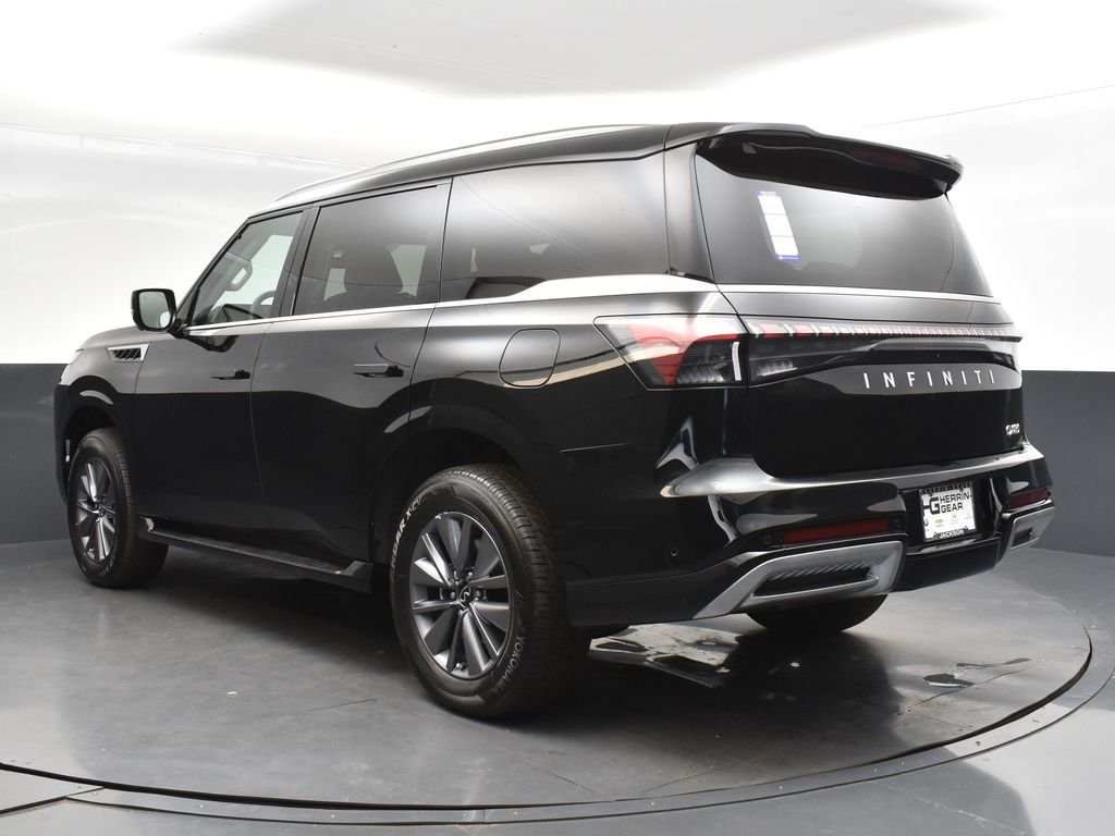 Used 2025 Black INFINITI PURE image 5