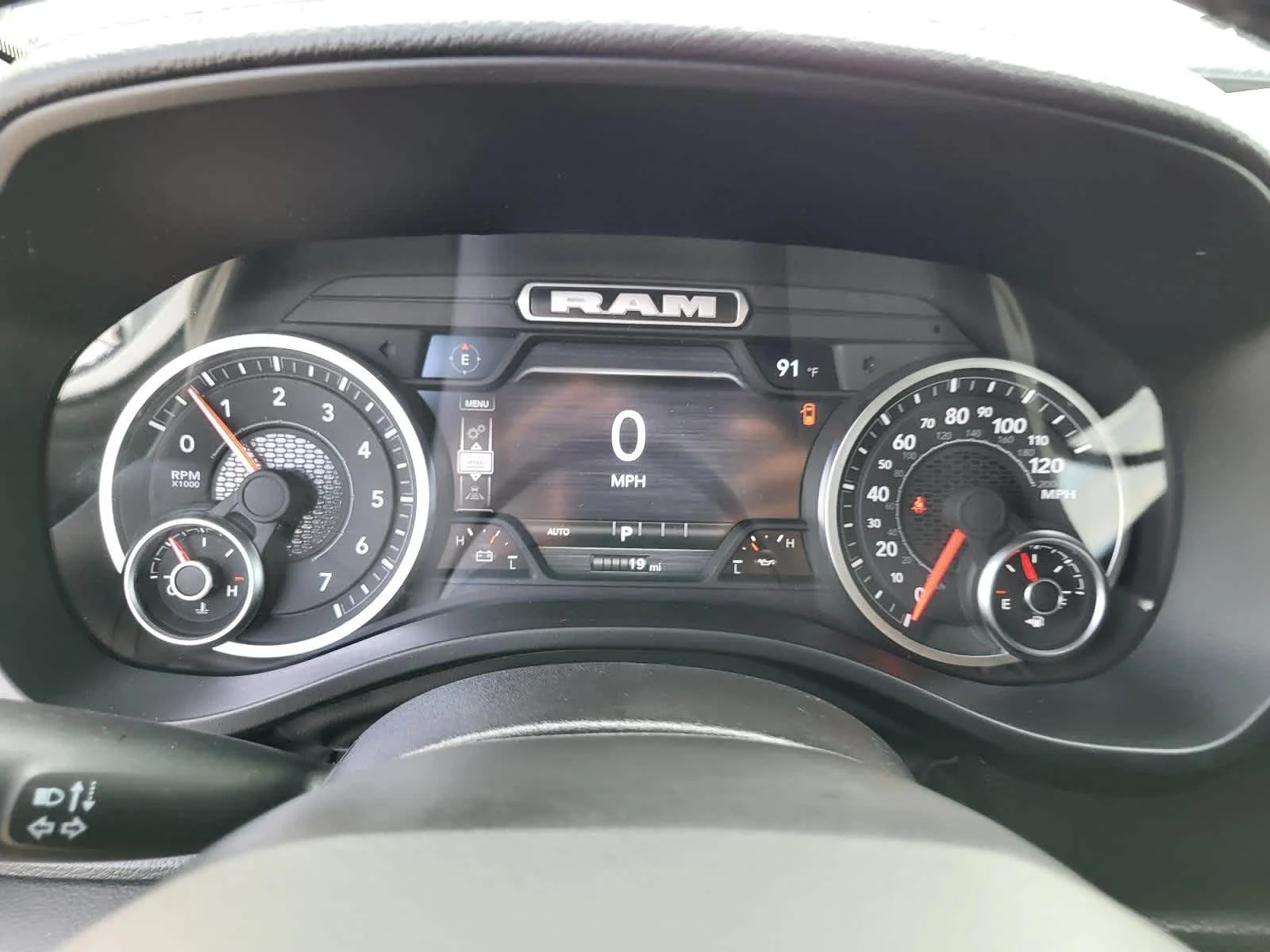 2026 RAM 1500 Laramie - Photo 17