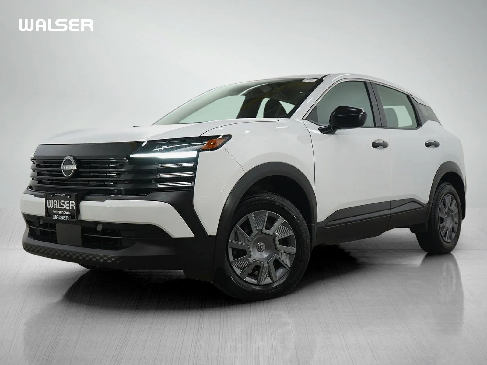 2025 Nissan Kicks 2.0 S's photo