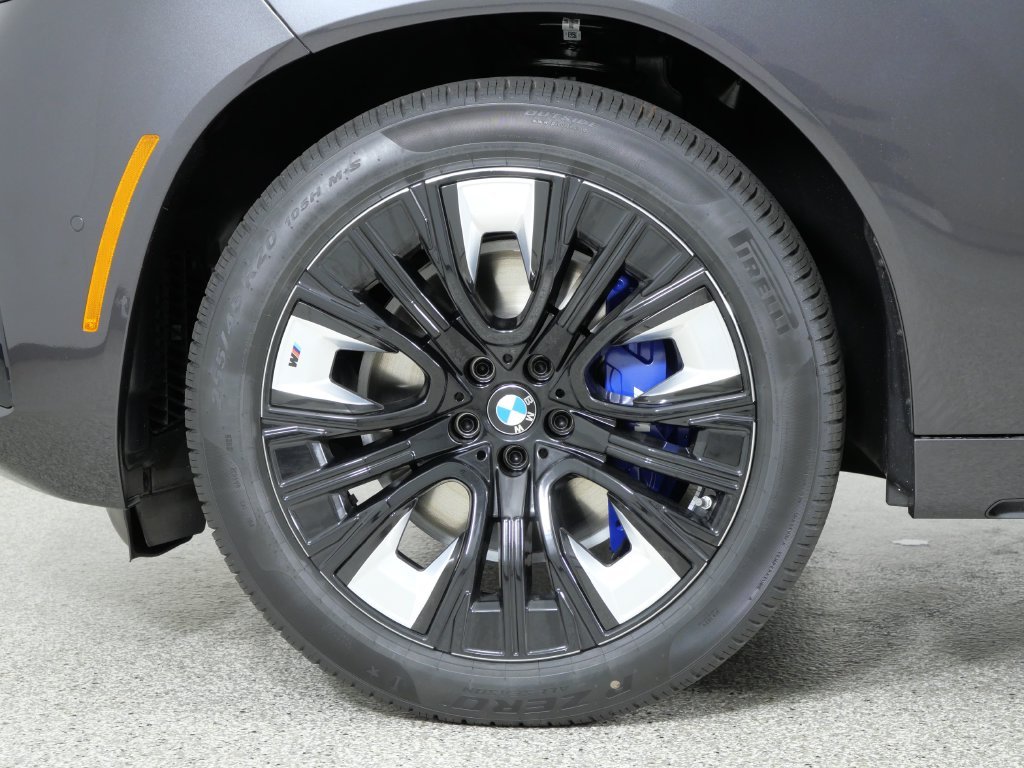 Used 2026 Gray BMW M50 xDrive image 17
