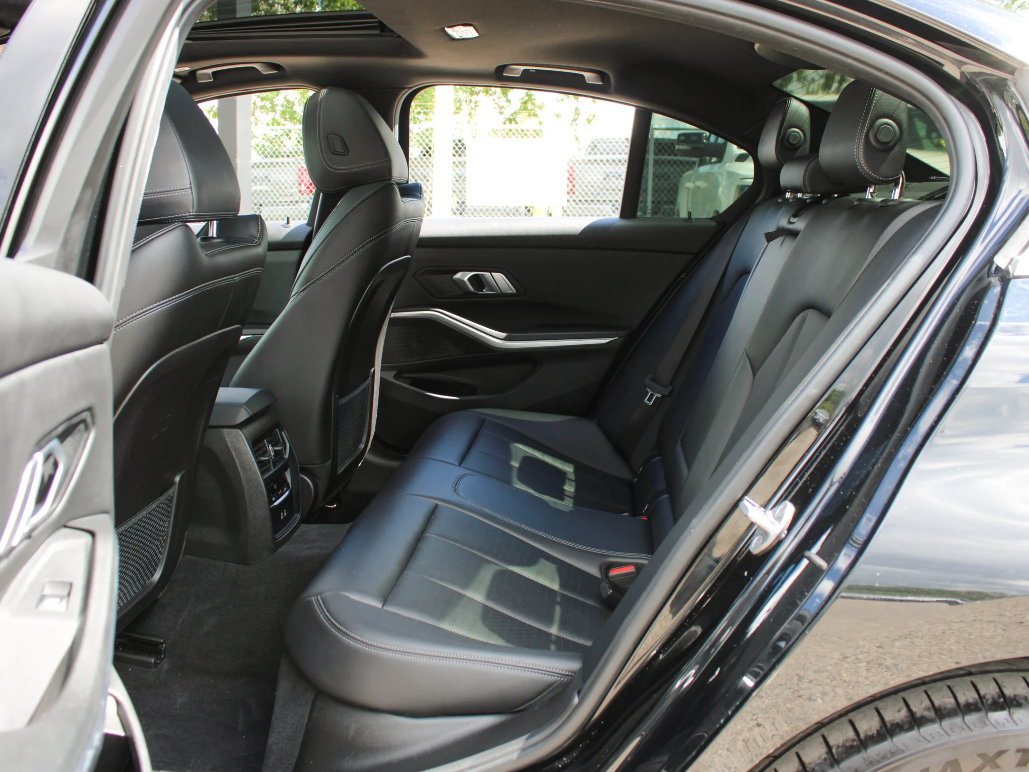 Certified Used 2022 Black BMW 330i xDrive*No Accidents | Heated Leather | Backup Camera | Nav | 255 HP | Apple CarPlay | AWD image 17