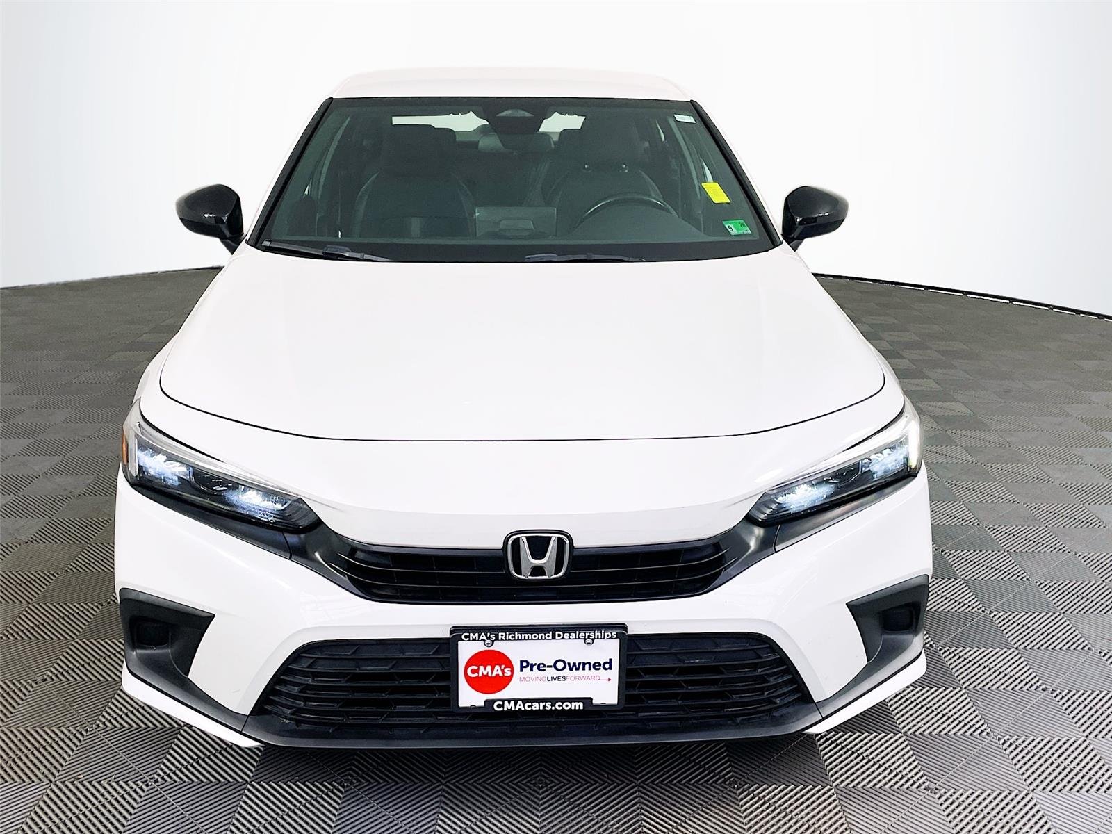 Used 2023 Platinum White Pearl Honda Sport image 2