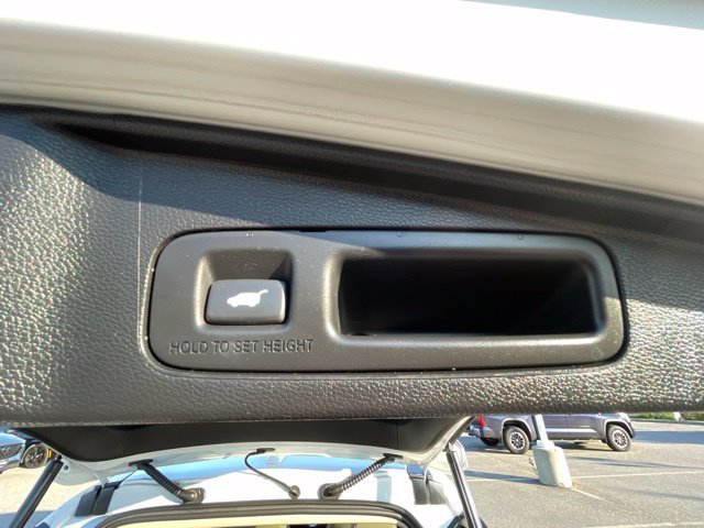 Used 2022 Platinum White Honda EX-L image 15