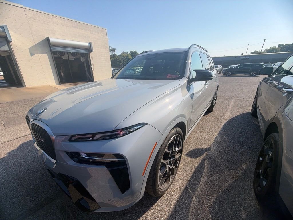 2025 BMW X7