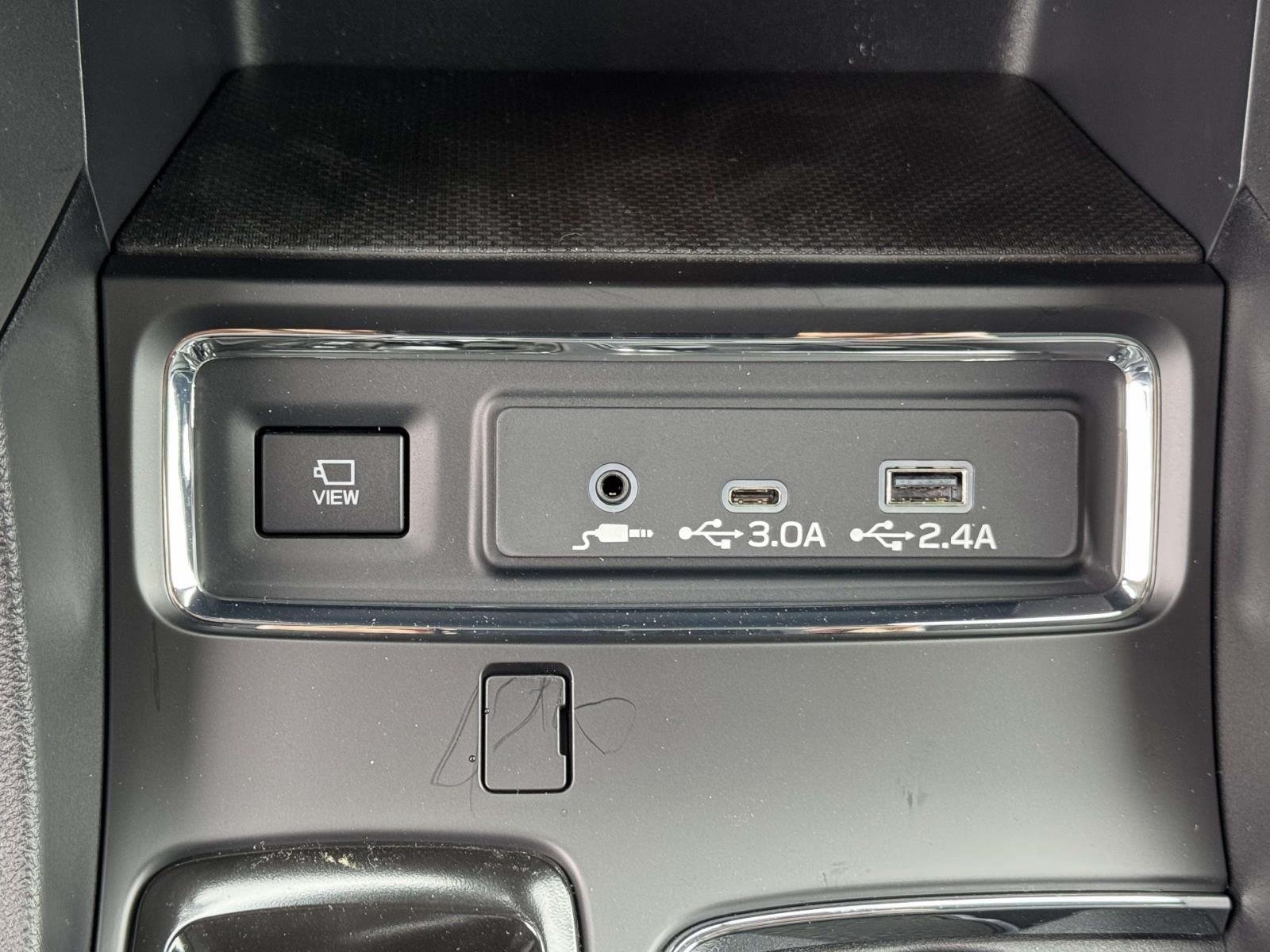 New 2026 CRYSTAL WHITE PEARL Subaru Onyx Edition Touring 7-Passenger image 13