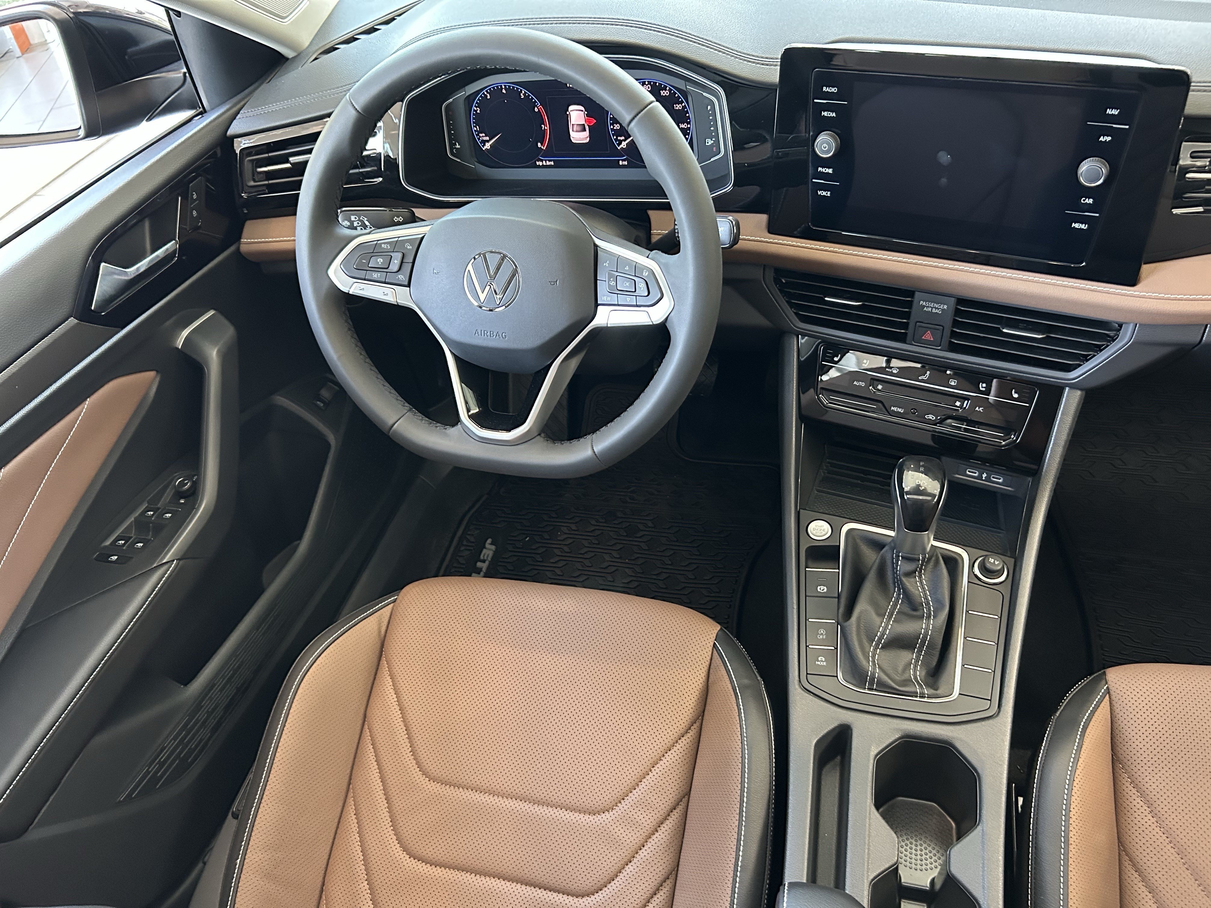 New 2026 Deep Black Pearl Volkswagen SEL image 10