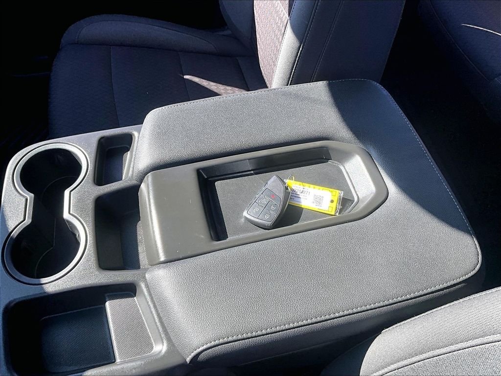 Used 2023 White Chevrolet Custom image 30