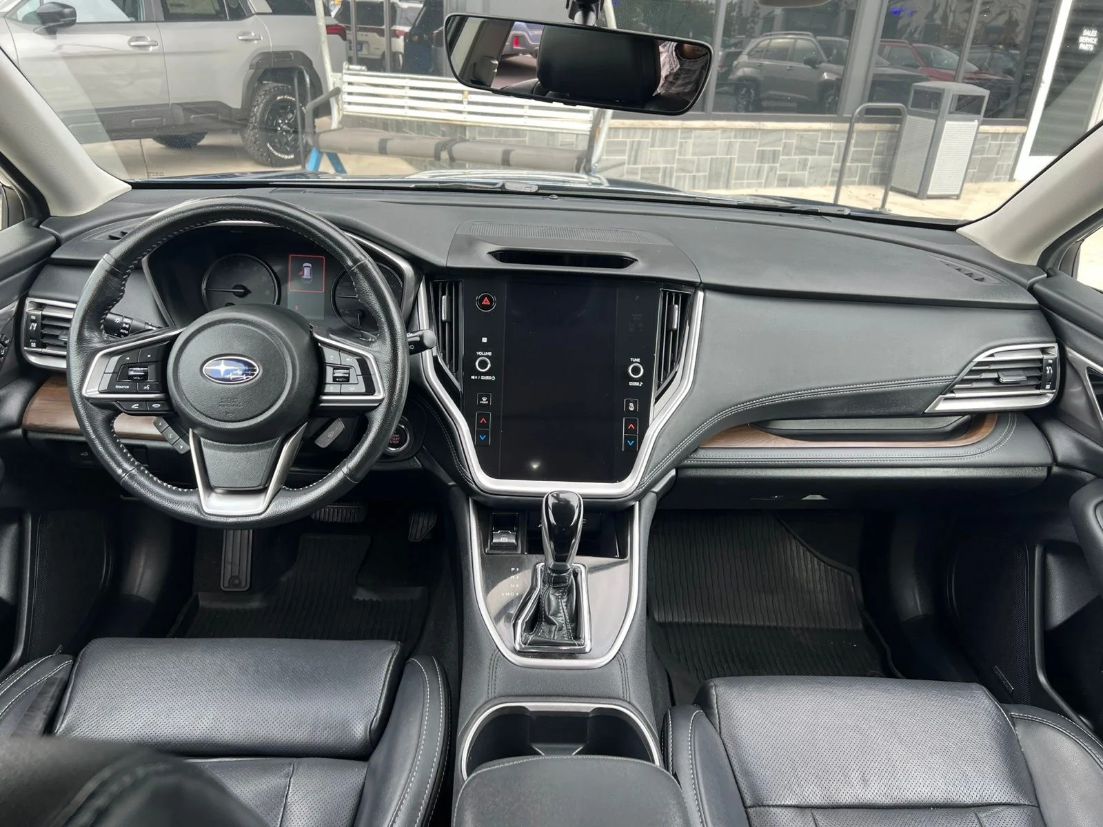 Used 2020 Abyss Blue Pearl Subaru Limited image 14
