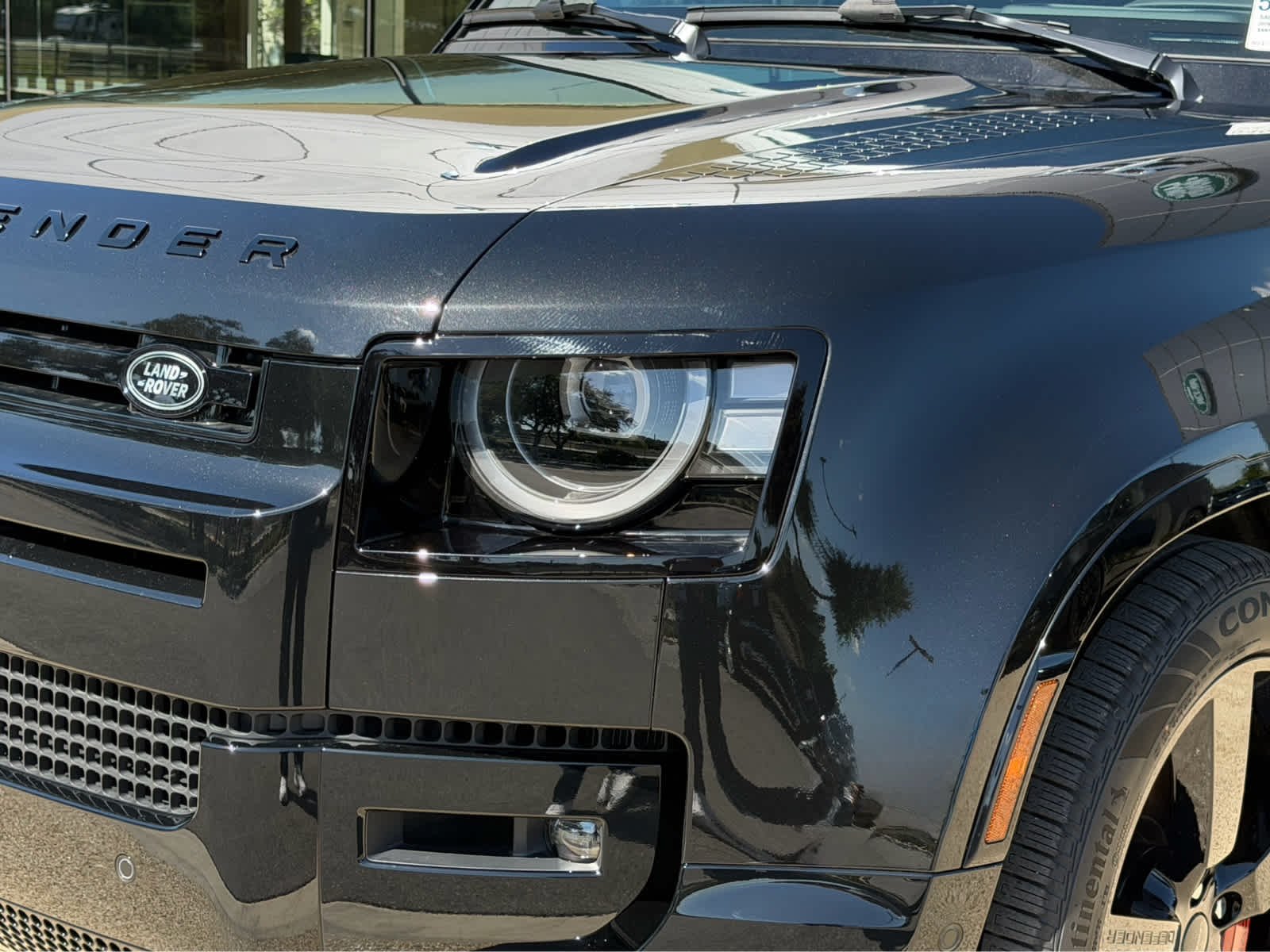 New 2026 Santorini Black Land Rover X image 10