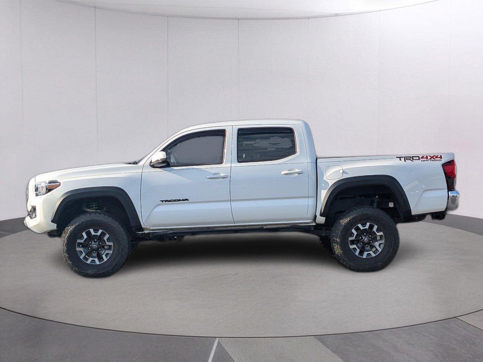 Used 2019 Super White Toyota TRD Off-Road image 2