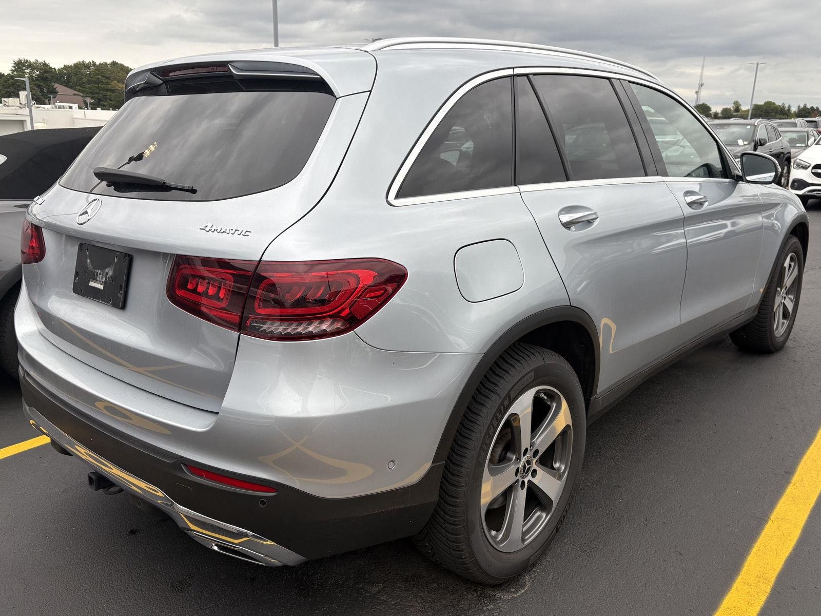Used 2022 Cirrus Silver Metallic Mercedes-Benz GLC 300 image 5