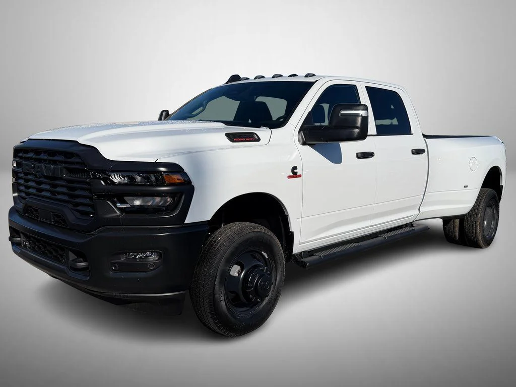 New 2026 Bright White Clear-Coat Exterior Paint RAM Tradesman image 2