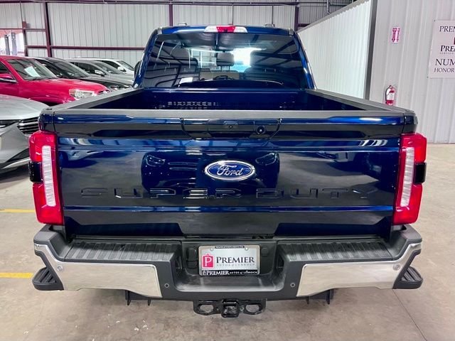 Used 2025 Blue Ford Lariat image 4