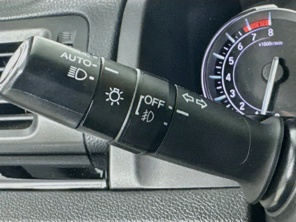Certified Used 2017 Crystal Black Pearl Honda Touring image 15