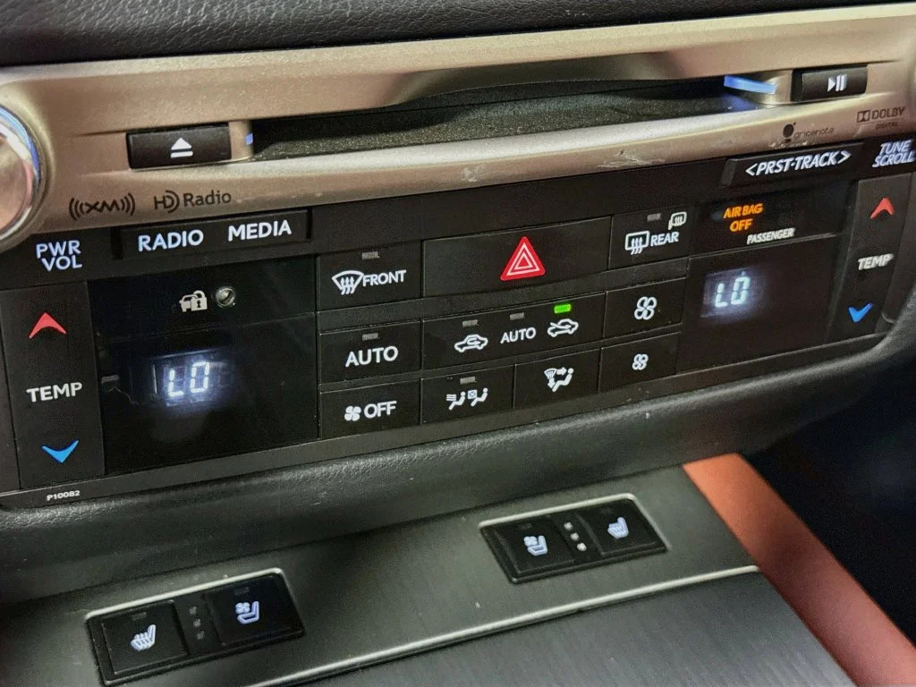 Used 2013 Silver Lexus 350 image 19