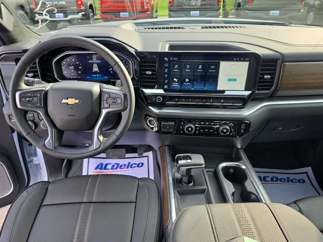2026 Chevrolet Silverado 1500 High Country - Photo 15