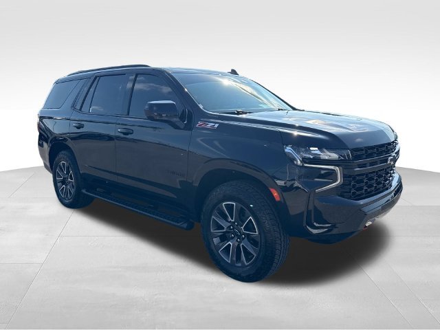 Used 2023 Black Chevrolet Z71 image 7