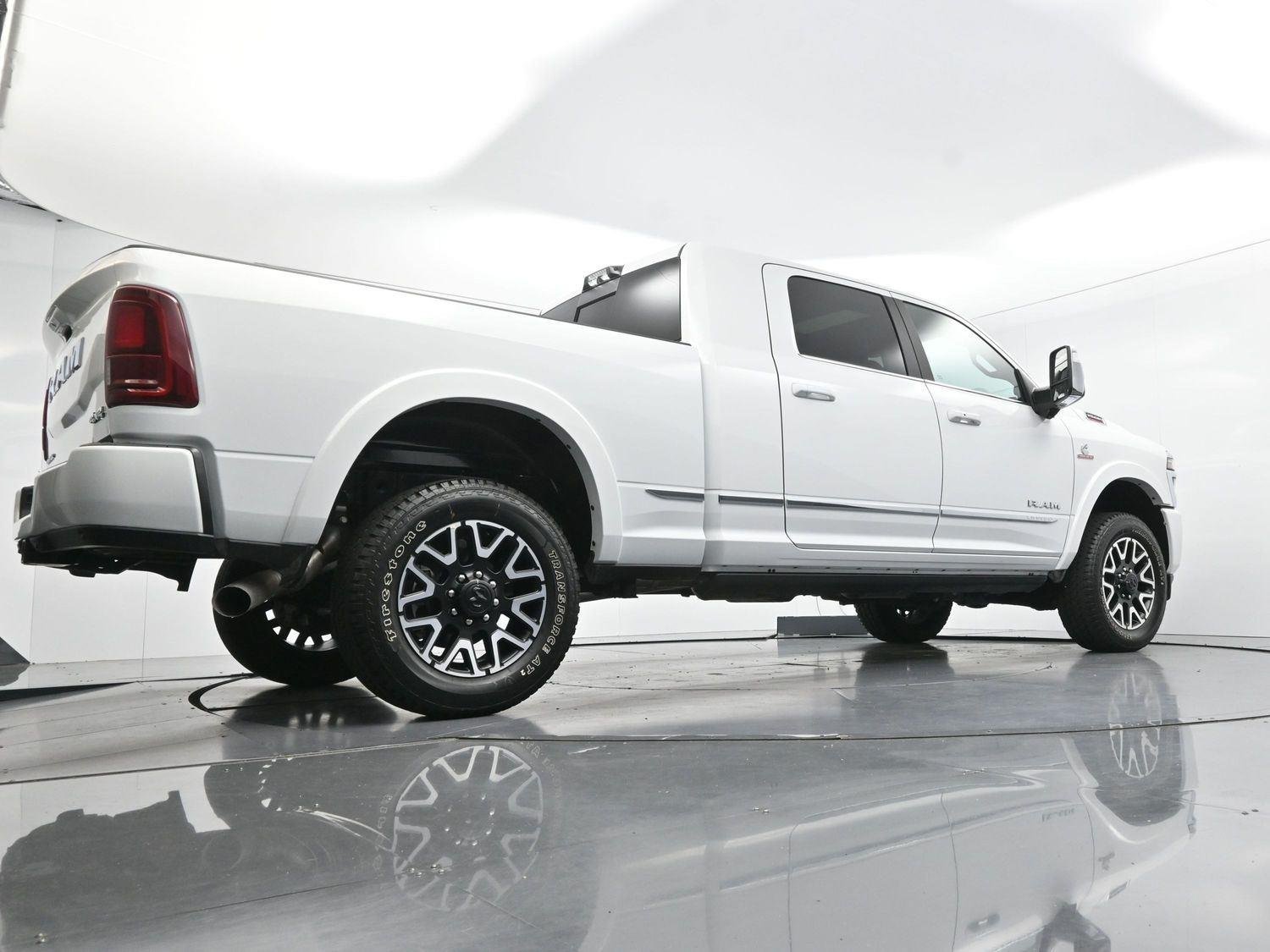 Used 2025 White Ram Limited image 54