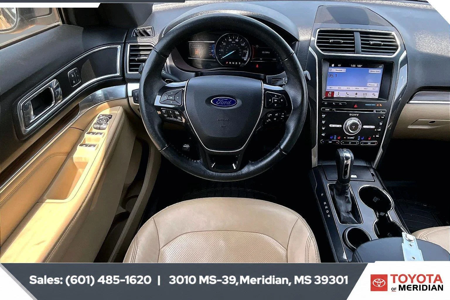 Used 2017 Smoked Quartz Metallic Tinted Clearcoat Ford Limited image 5