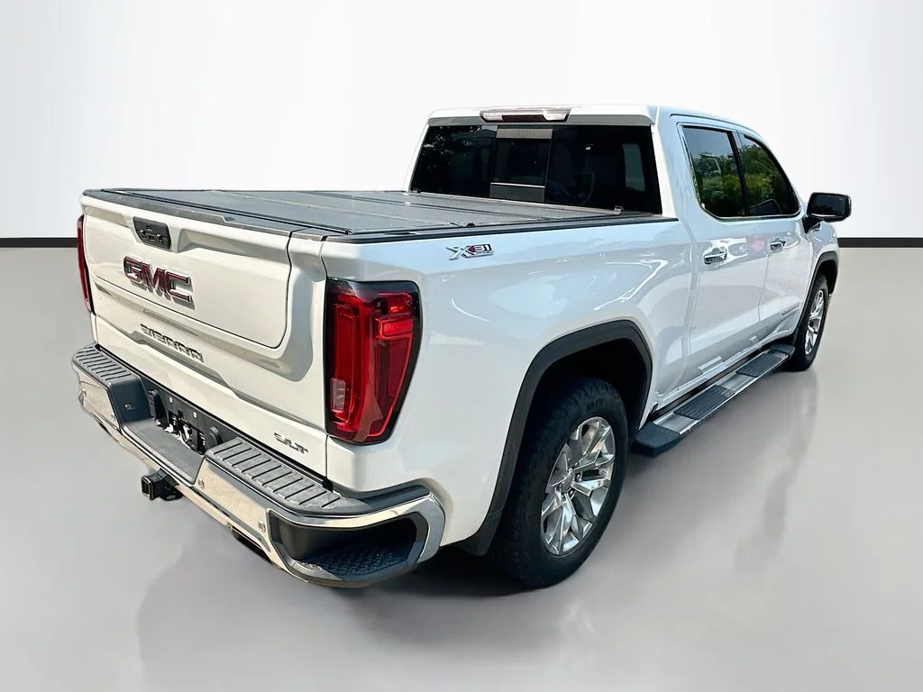 Used 2019 White GMC SLT image 5