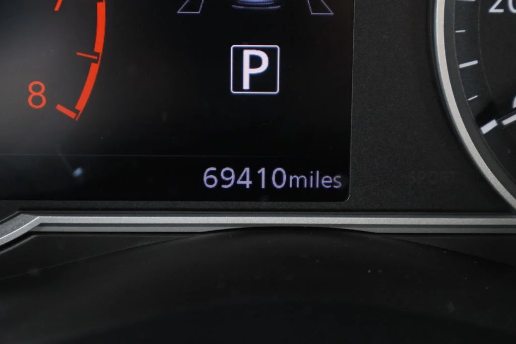 Used 2018 Gray Nissan SV image 14